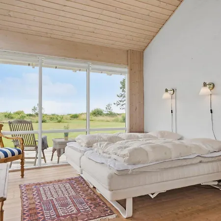 3 Bedroom Nice Home In Odder *